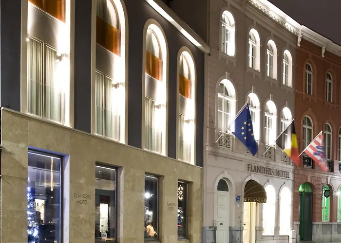 Flanders Hotel